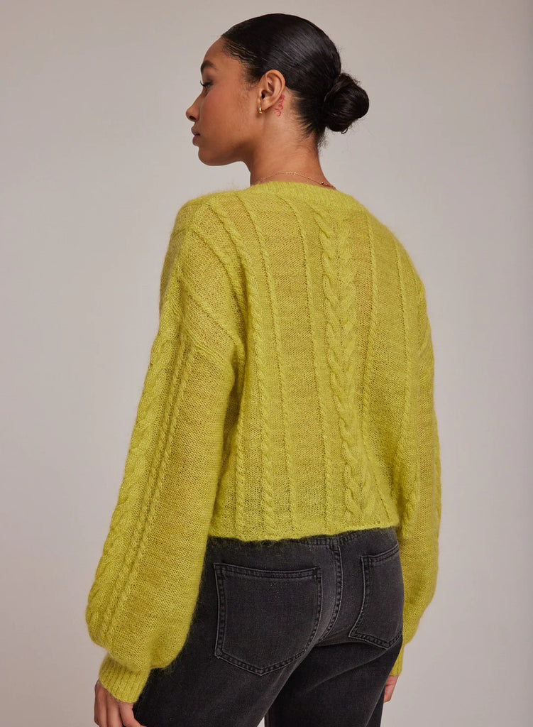Billie Boutique Bella Dahl - V-neck cropped sweater golden chartreuse
